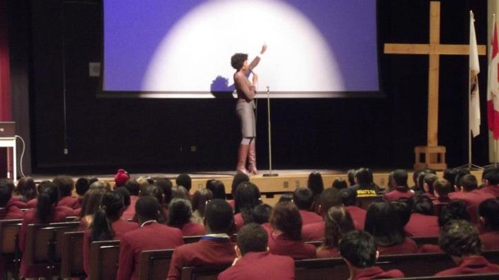 560071_10151532325453336_342430518_n