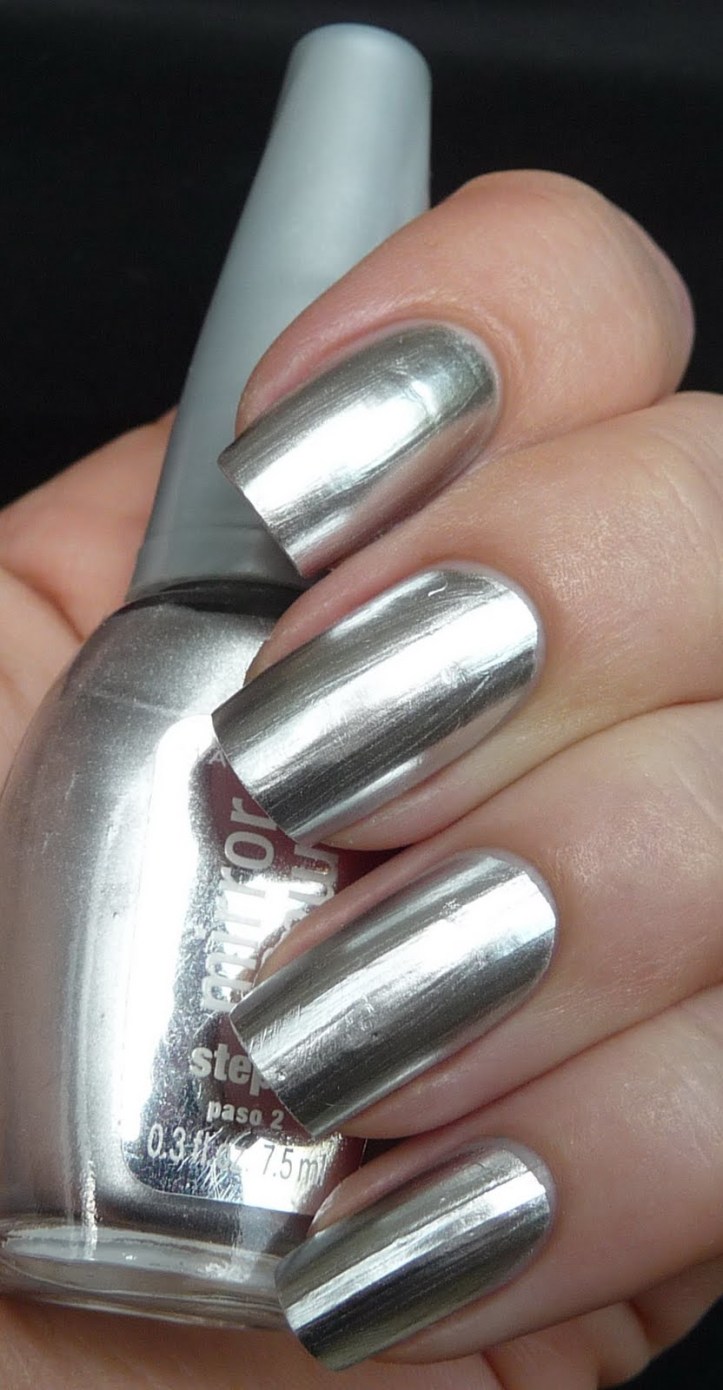 polish-elegant-mirror-and-chrome-nail-polish-mirror-nail-polish
